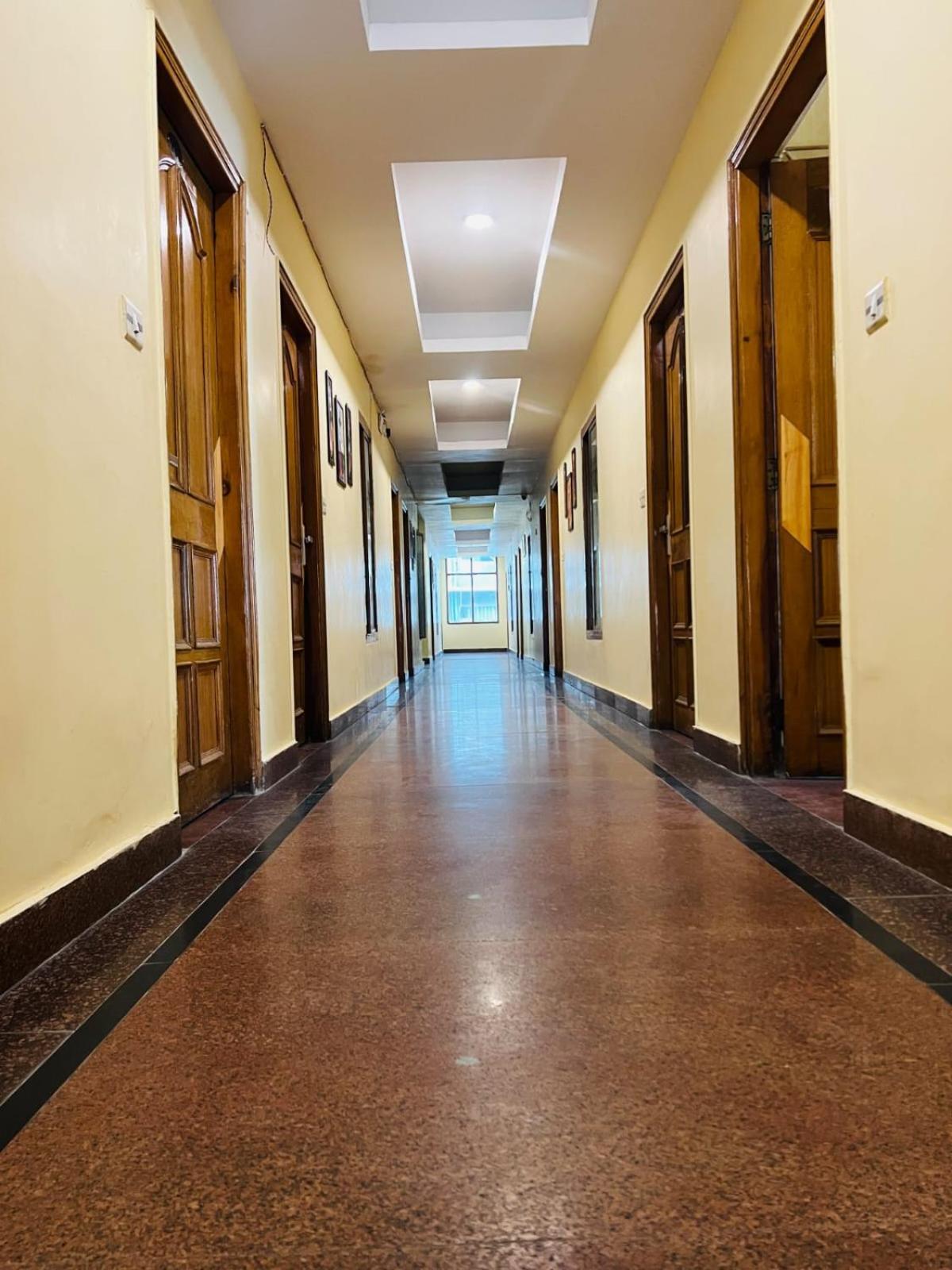 Hotel Kalinga Grand - Luxury Comfort !! Travellers Delight !! Budget Friendly !! Prime Location !! Guest Favourite Manāli Exteriér fotografie