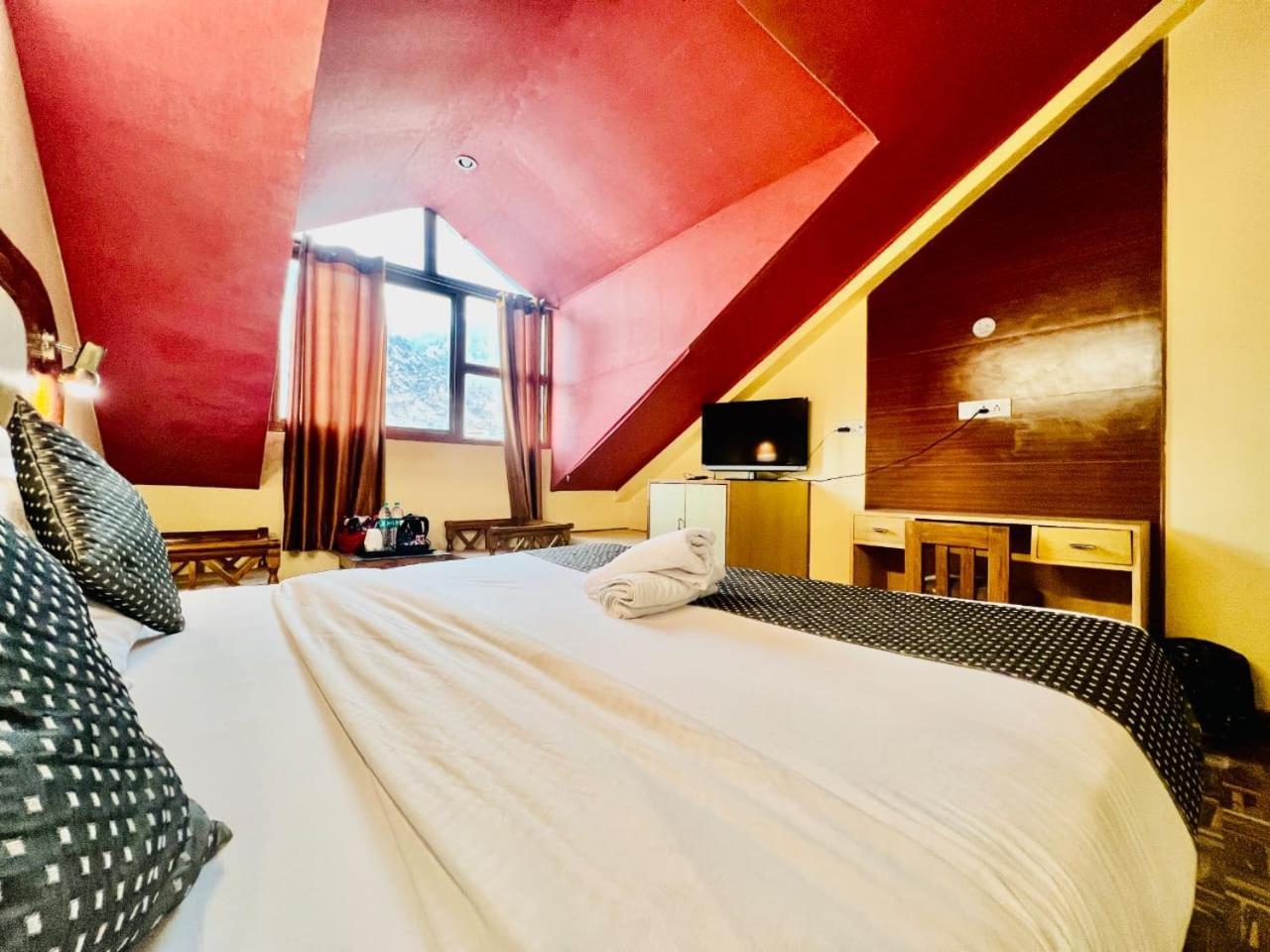 Hotel Kalinga Grand - Luxury Comfort !! Travellers Delight !! Budget Friendly !! Prime Location !! Guest Favourite Manāli Exteriér fotografie
