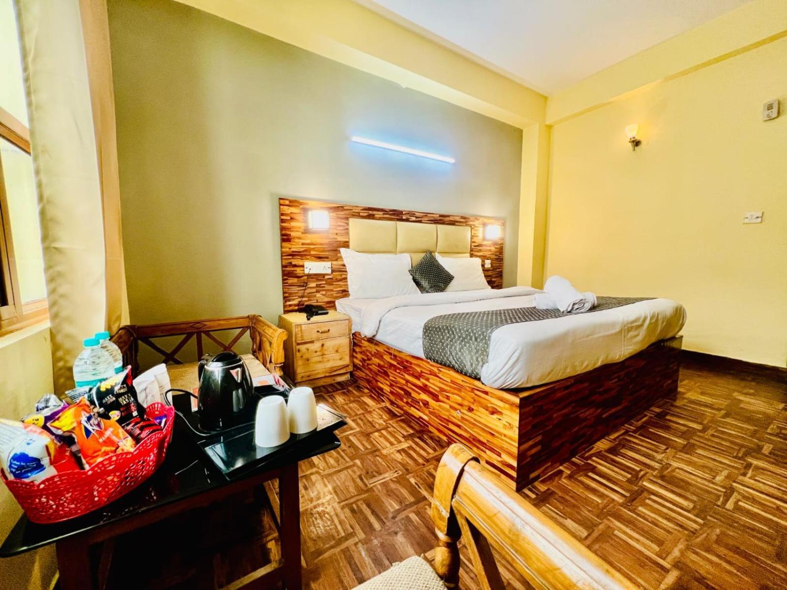 Hotel Kalinga Grand - Luxury Comfort !! Travellers Delight !! Budget Friendly !! Prime Location !! Guest Favourite Manāli Exteriér fotografie
